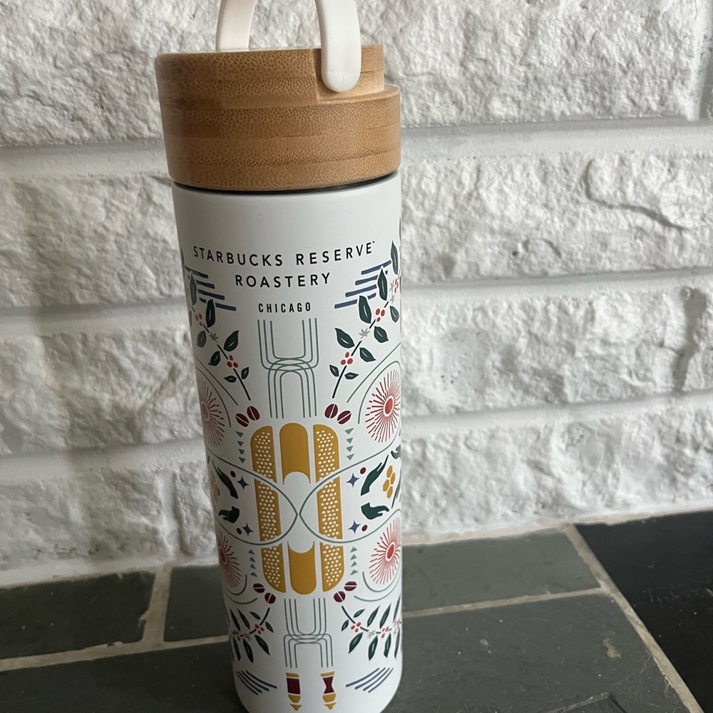 Starbucks Reserve Roastery White and Gold Travel Bottle Welly-Chicago